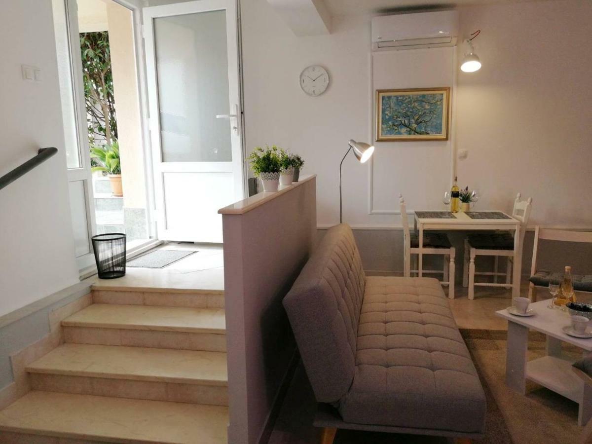 Apartman Unka Metkovic Bagian luar foto