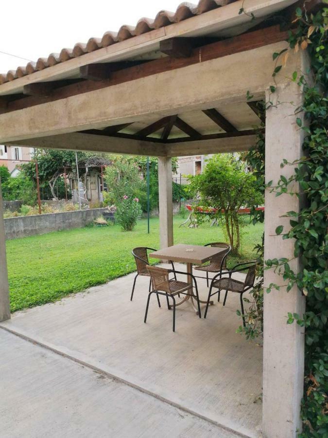 Apartman Unka Metkovic Bagian luar foto
